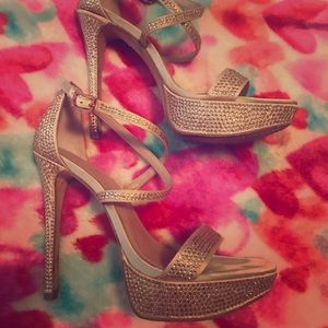 Vince Camuto Heels
